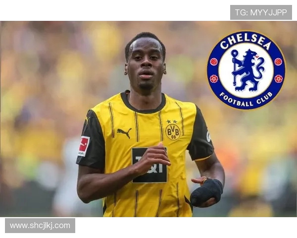 鲁尔新闻称多特与拜仁高层谈吉滕斯转会球员坚定意愿投奔蓝军